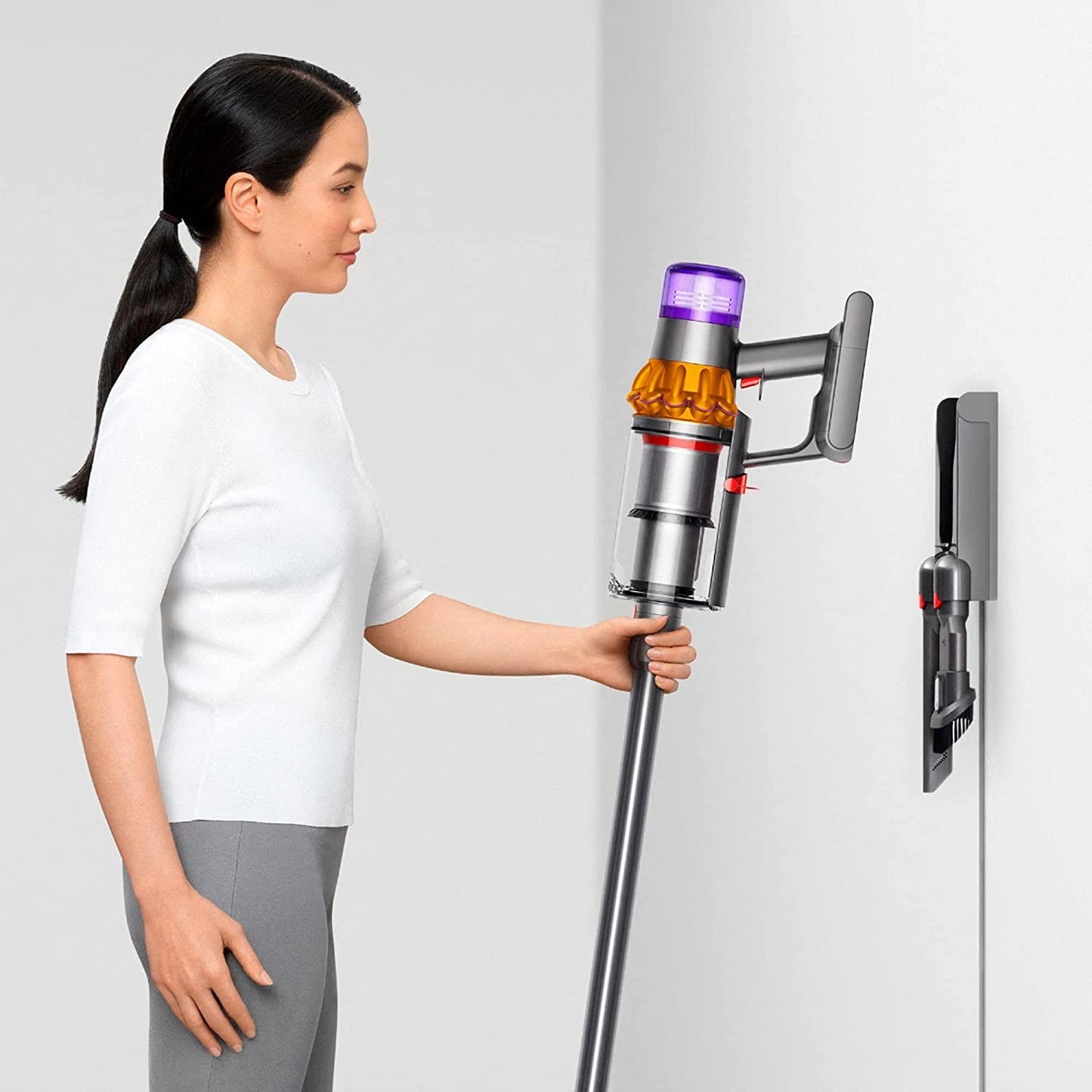 שואב אבק דייסון DYSON V15 Detect Absolute