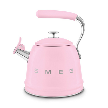 SMEG WKF01PK 50's style electric kettle with safety pouring spout - pink color