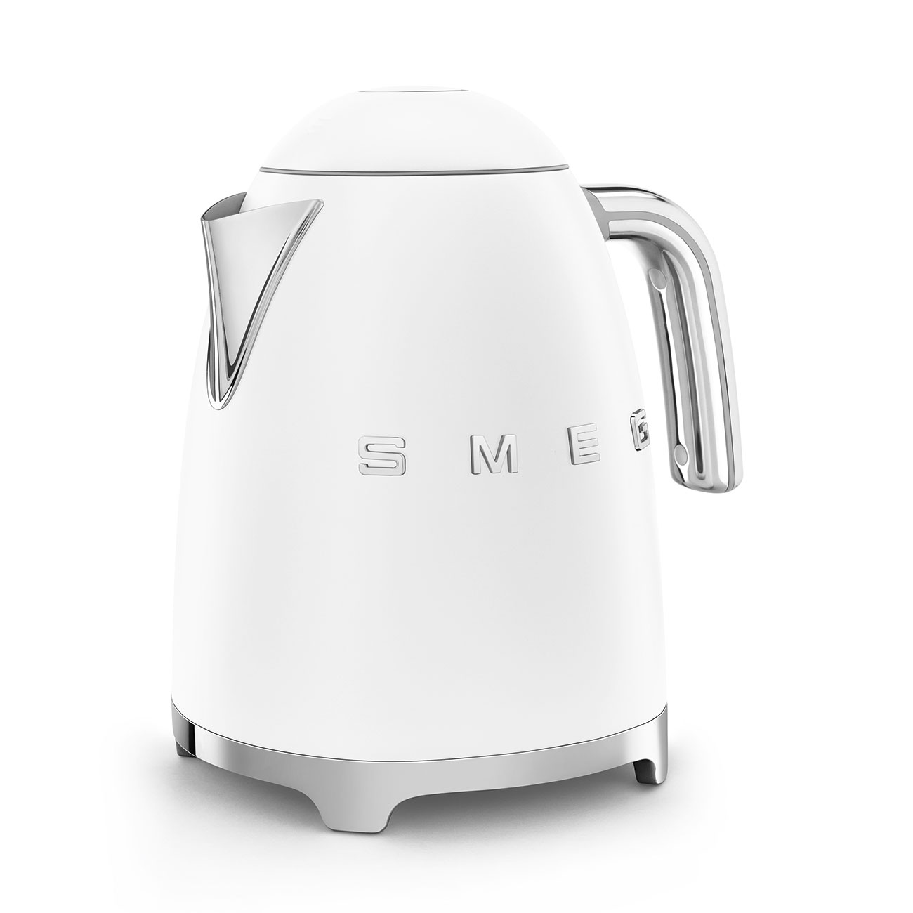 SMEG White electric kettle
