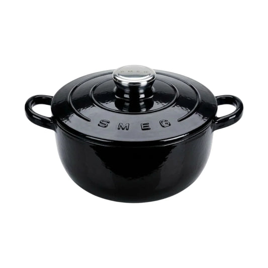 סיר ברזל יצוק של SMEG בנפח 4.2 ליטר עם ציפוי אמייל ומכסה - שחור