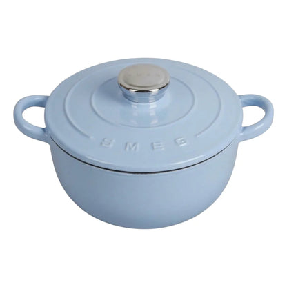 סיר ברזל יצוק של SMEG בנפח 4.2 ליטר עם ציפוי אמייל ומכסה - כחול