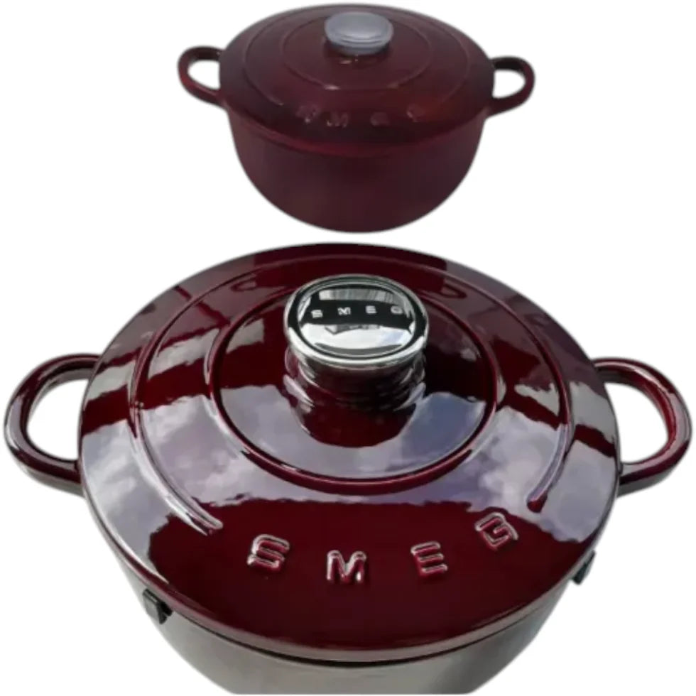 סיר ברזל יצוק של SMEG בנפח 4.2 ליטר עם ציפוי אמייל ומכסה - יין