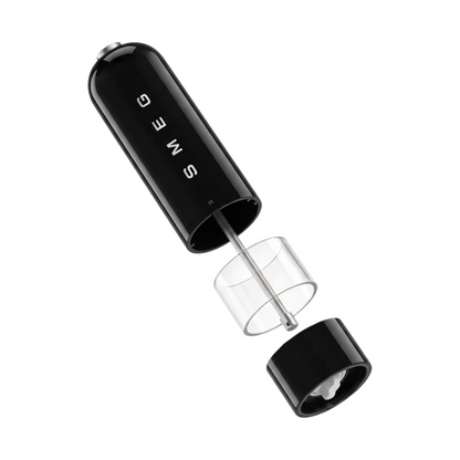 מטחנות מלח גס ופלפל חשמליות של SMEG – שחור